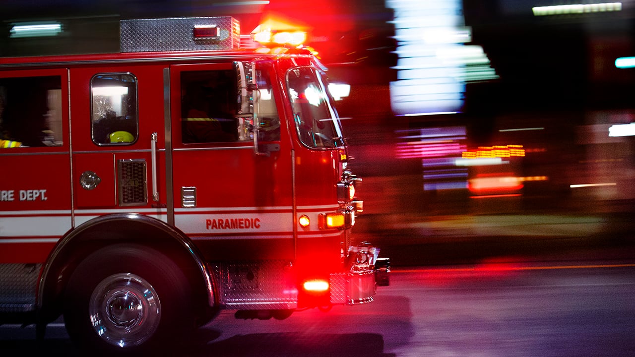 Firefighters extinguish reported kitchen fire at Dayton apartment